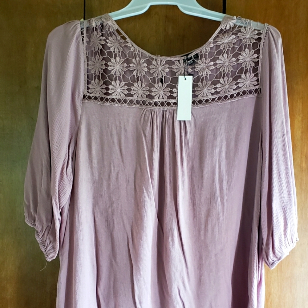 New with tags 3/4 sleeve blouse